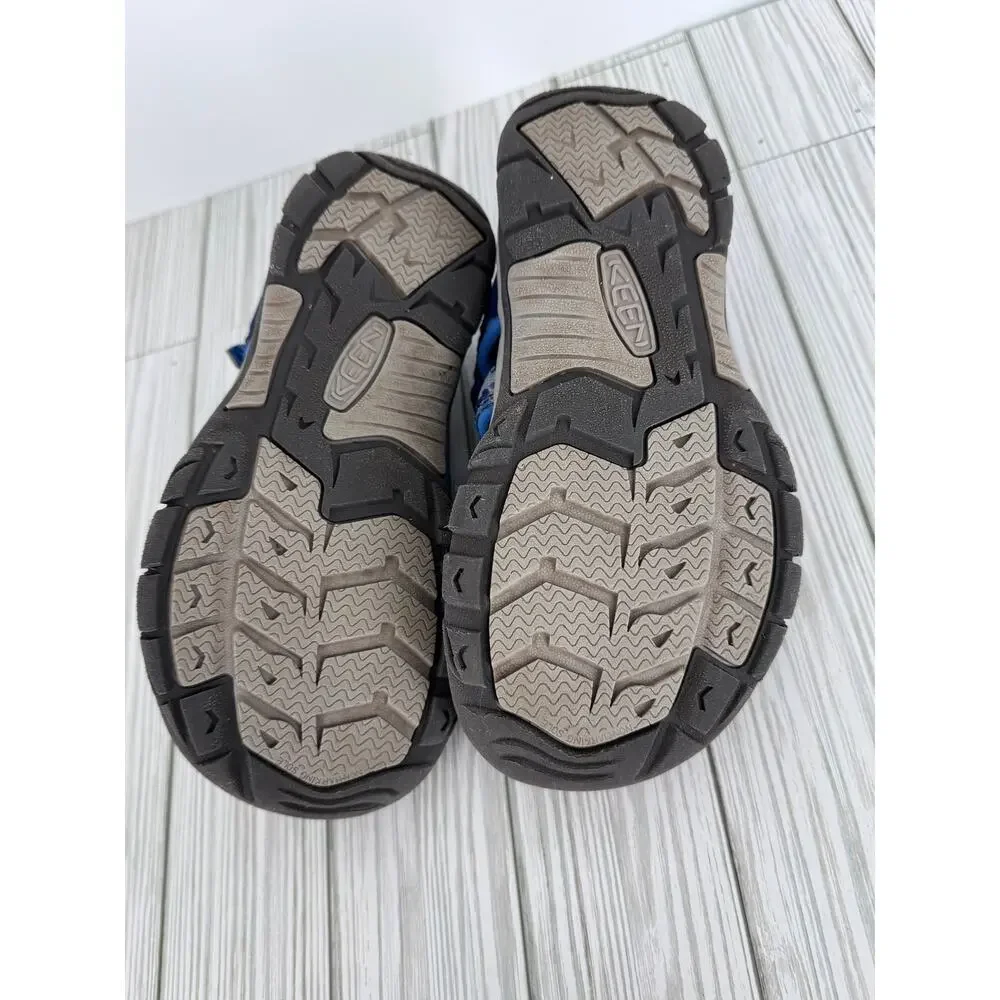 Keen Newport H2 sandals kids size 4 blue camo closed toe water outdoor hiking